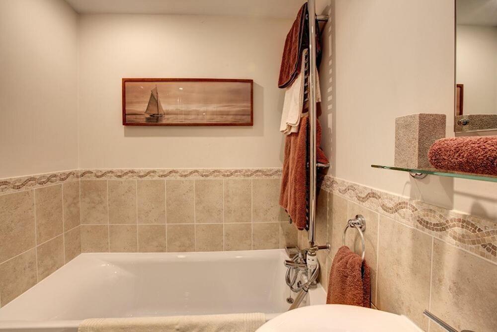 Plumtree Cottage Алнмут Экстерьер фото