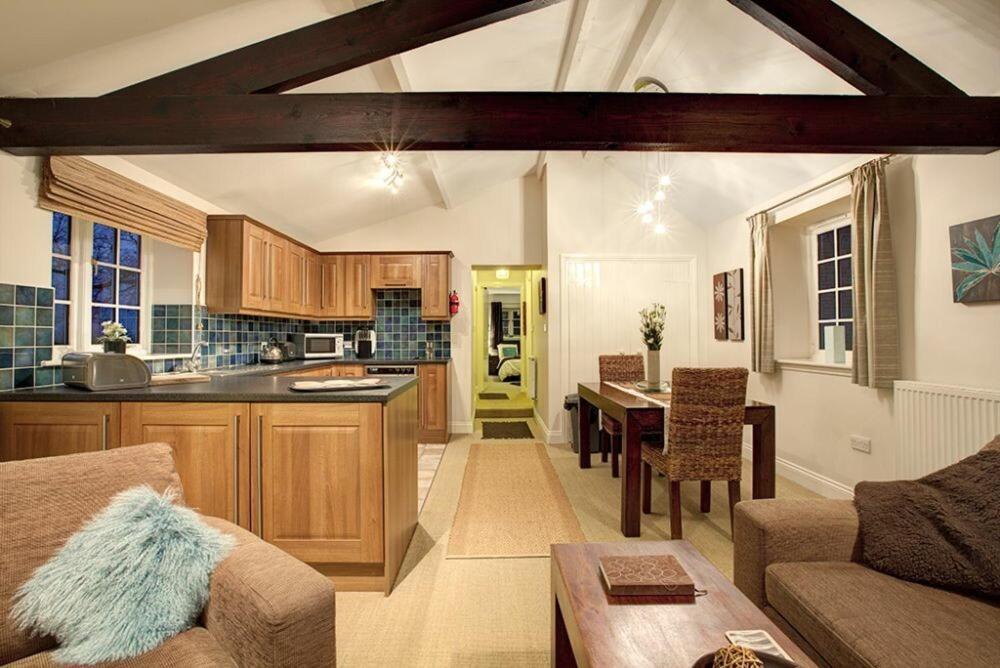 Plumtree Cottage Алнмут Экстерьер фото